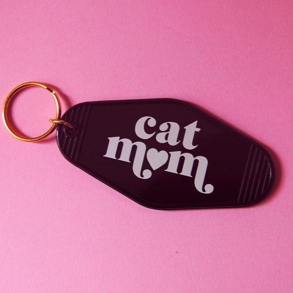 Accessories - Black Hotel-Style Keychain | Cat Mom